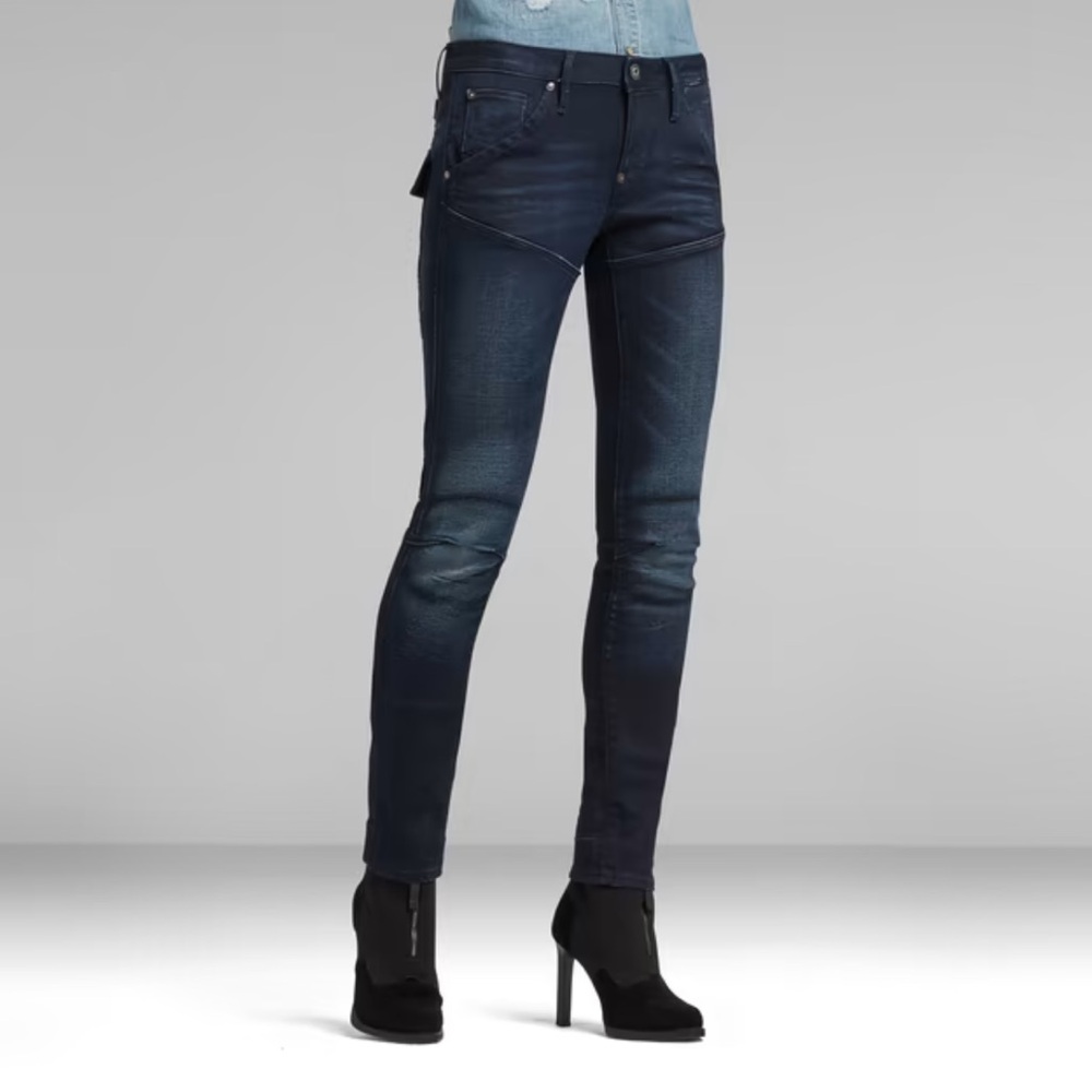 NWT Women’s G-Star Raw 5620 Elwood Heritage Embro Tapered jeans indigo 27X32